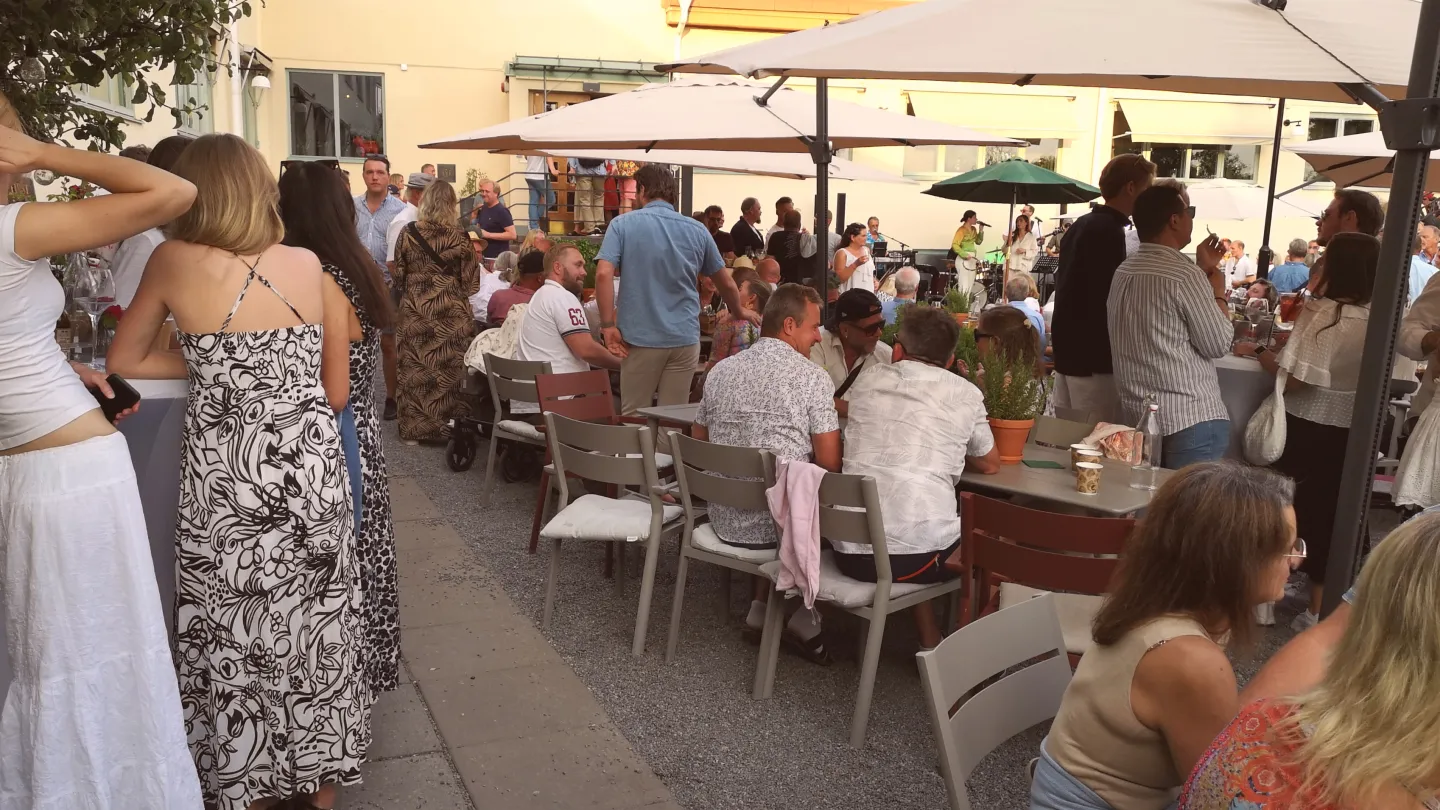 Gårdsfest med Stens Änglar